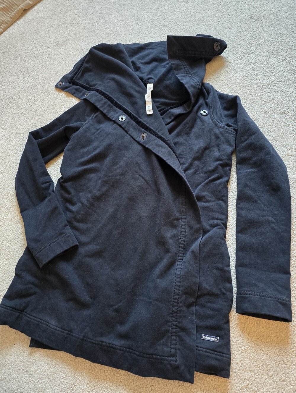 Lululemon Savasana Wrap Sweatshirt Size 4 Black